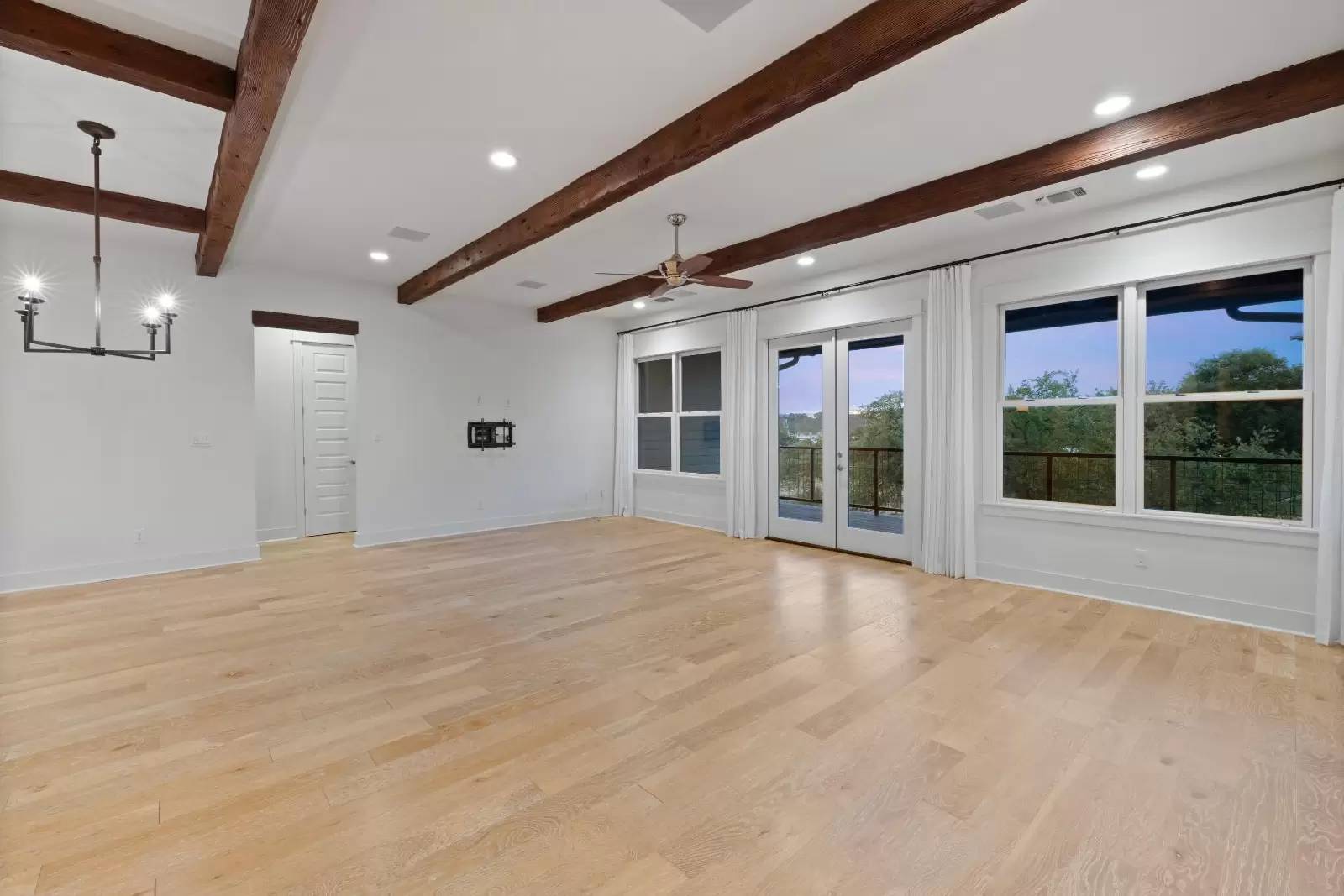 Property Image 110