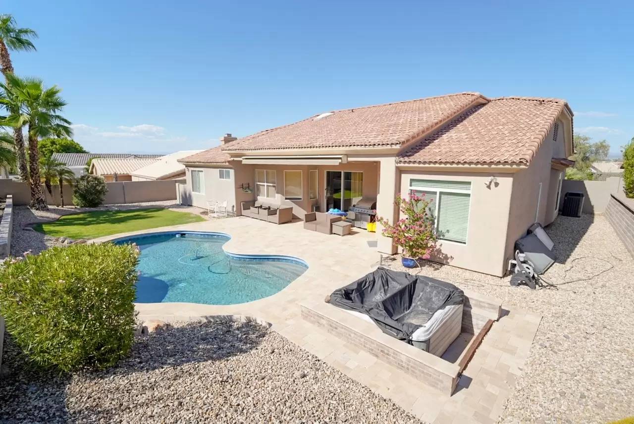 Property Image 5