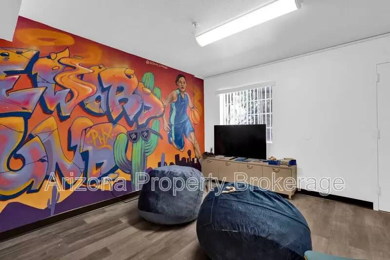 Property Image 43