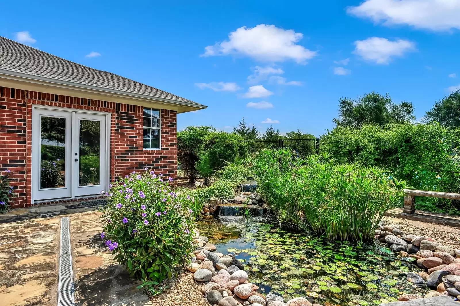 Property Image 37