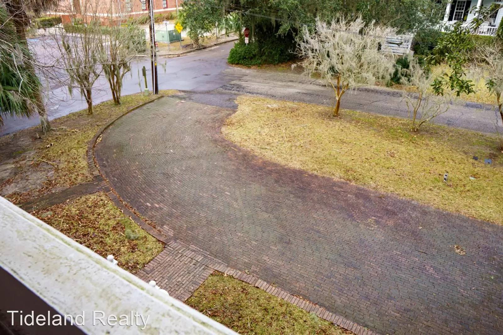 Property Image 100