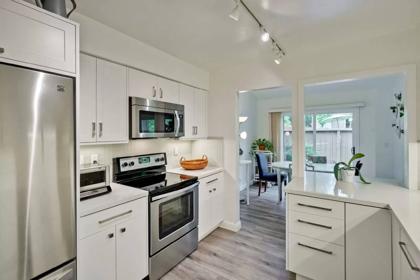 Property Image 60