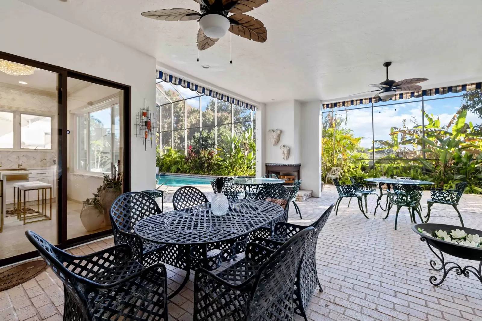 Property Image 100