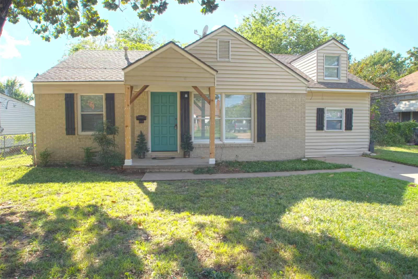 Property Image 1