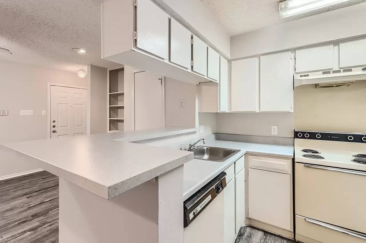 Property Image 76