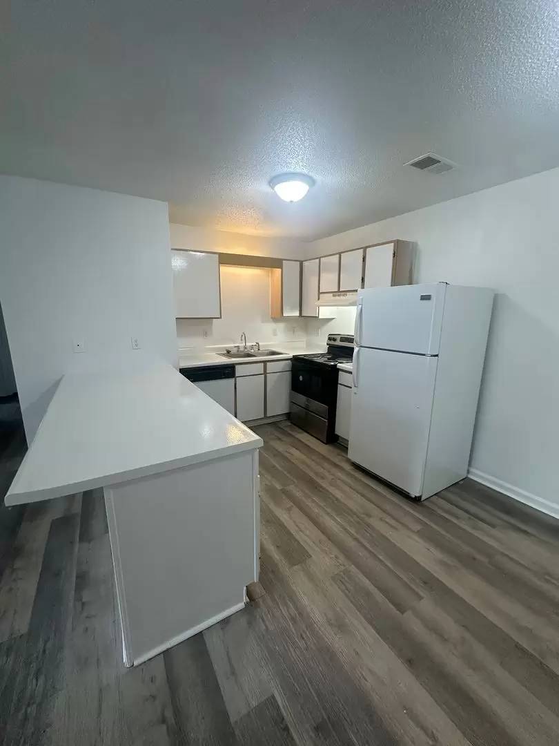 Property Image 60
