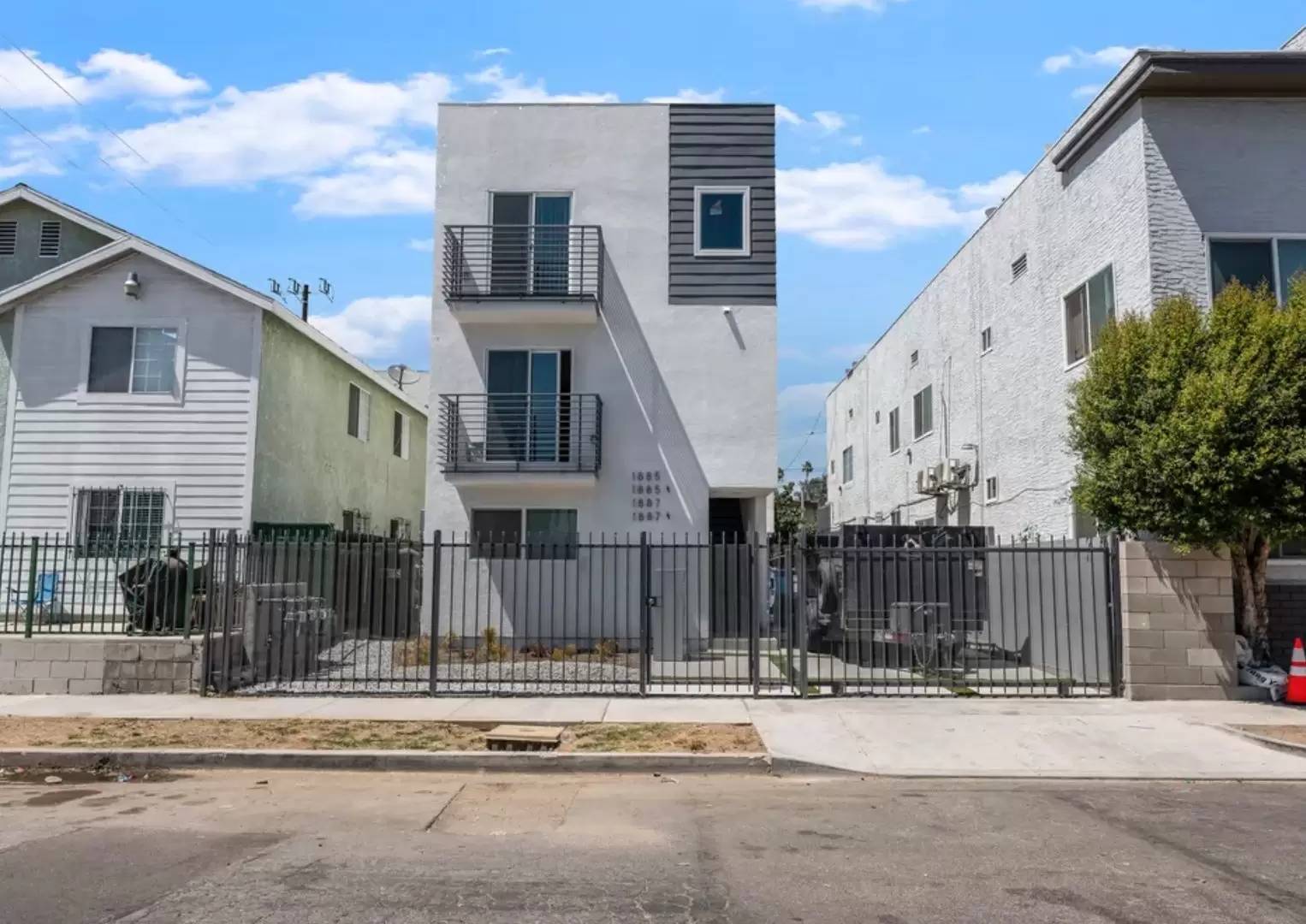 Property Image 1