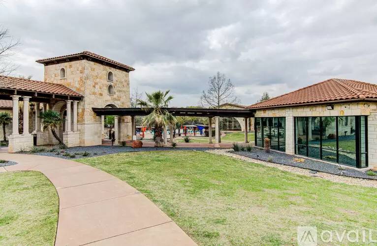 Property Image 8