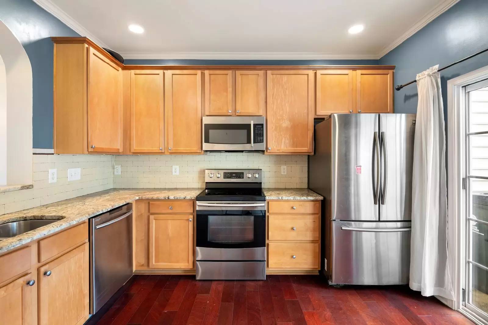Property Image 8
