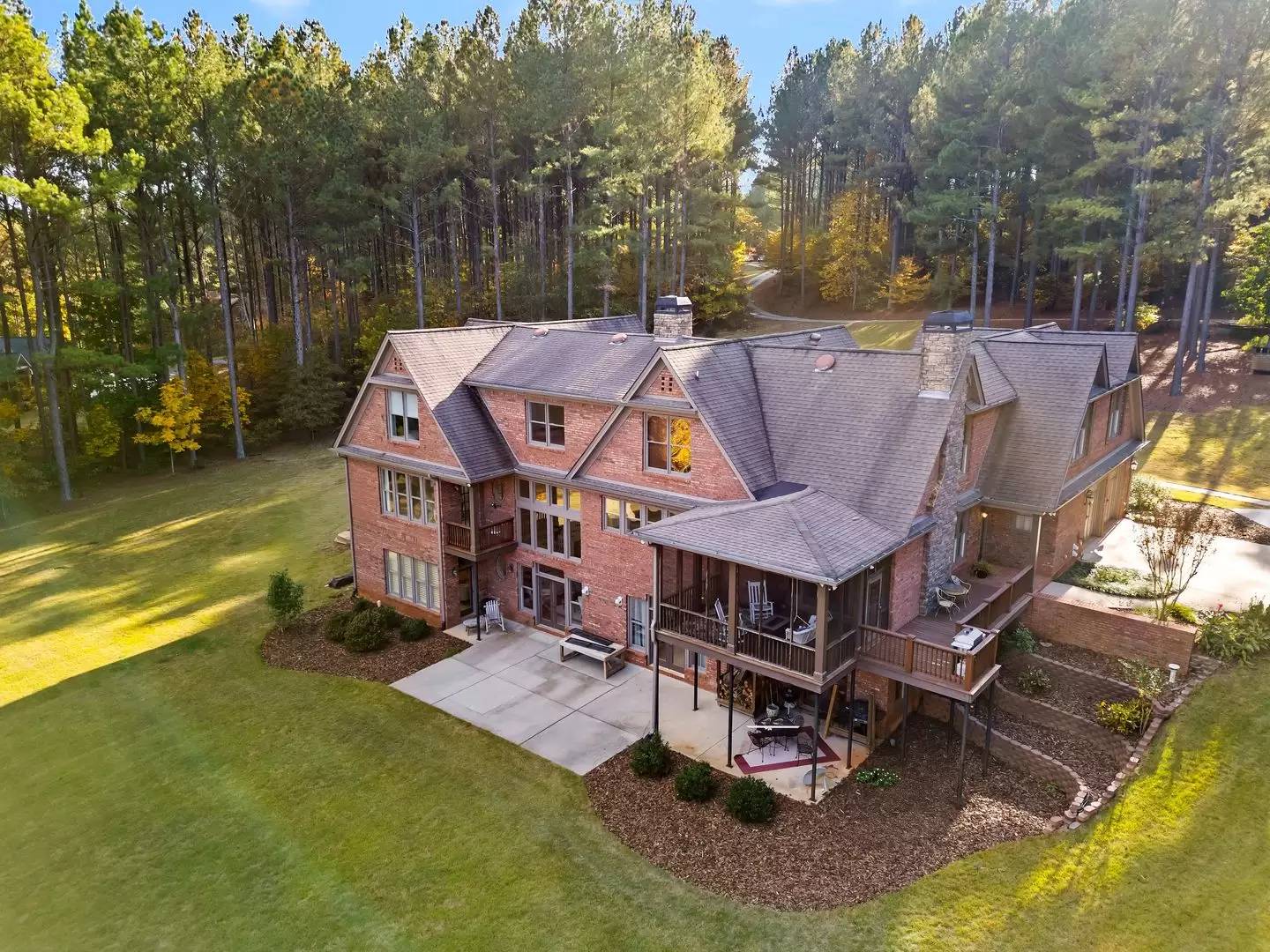 Property Image 4