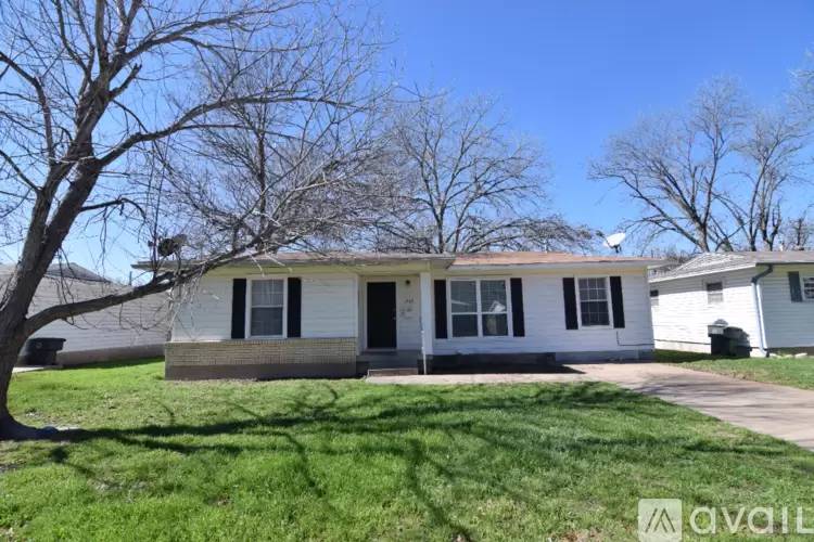 Property Image 1