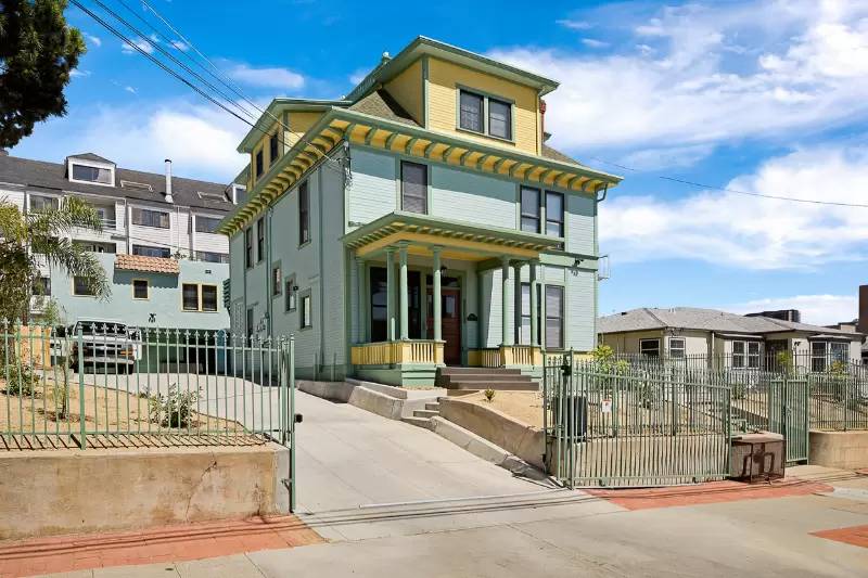 Property Image 1