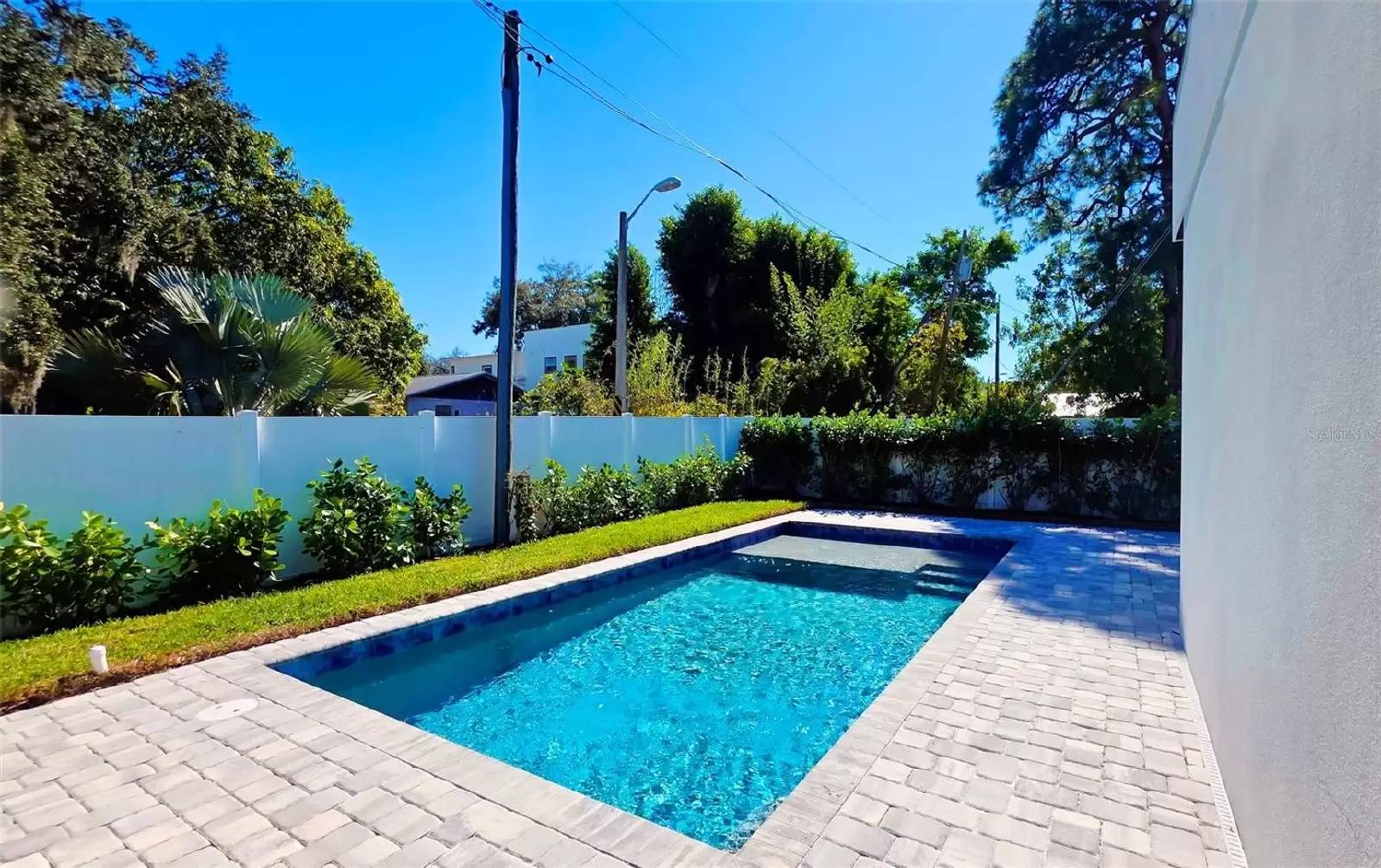 Property Image 40