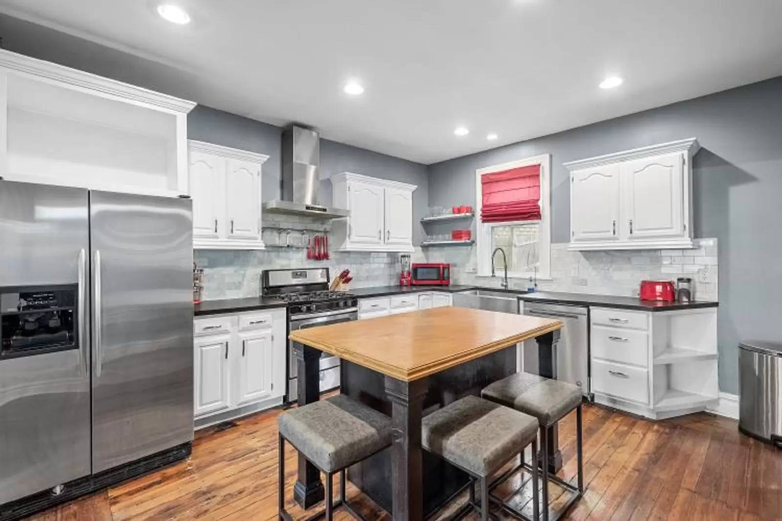 Property Image 5