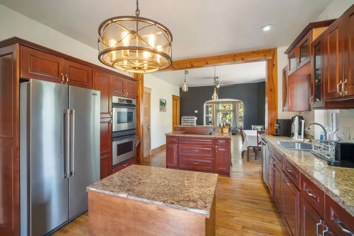 Property Image 5