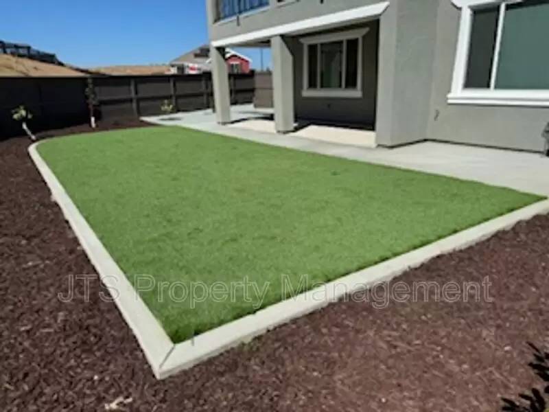 Property Image 101