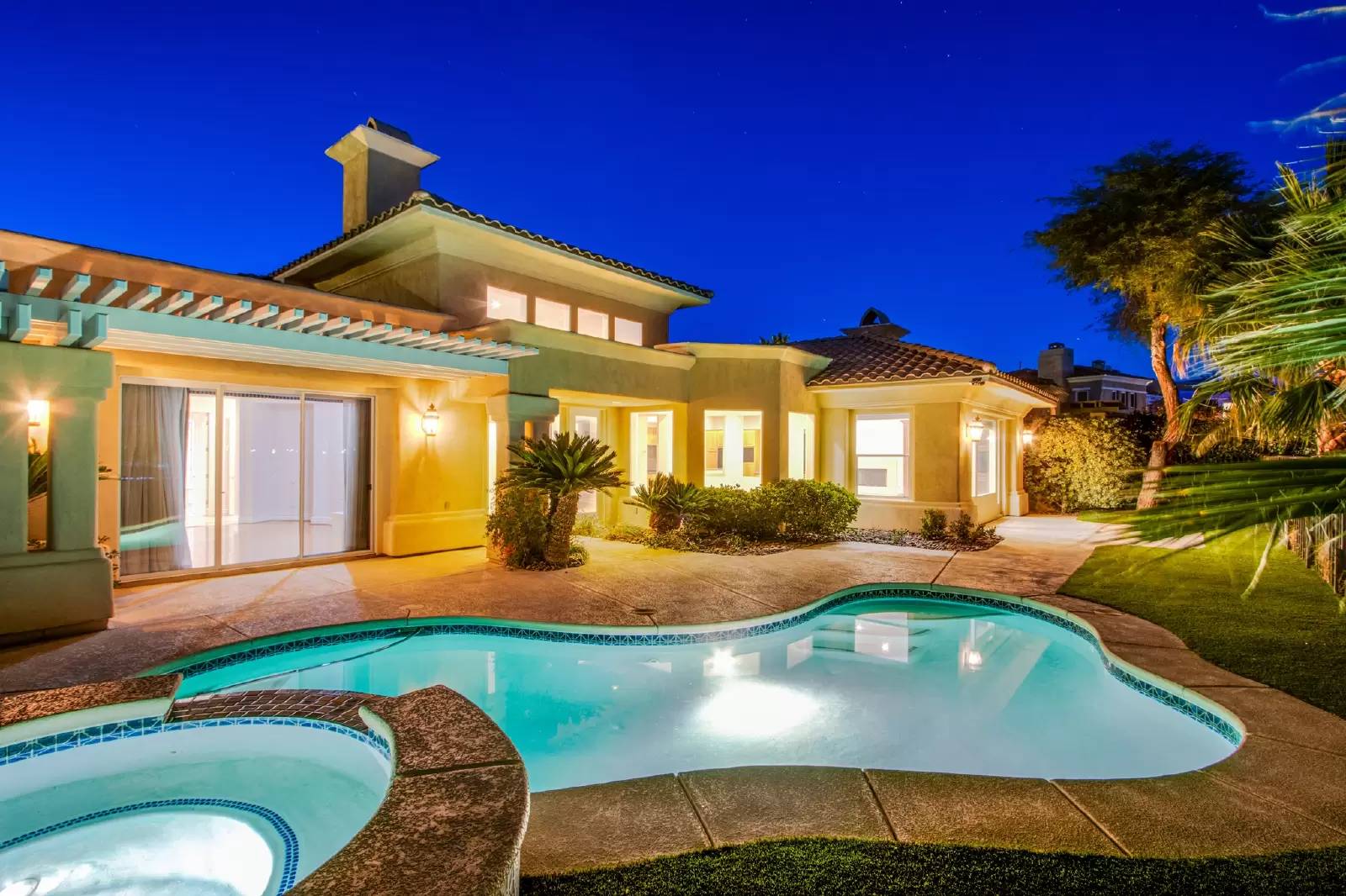 Property Image 4