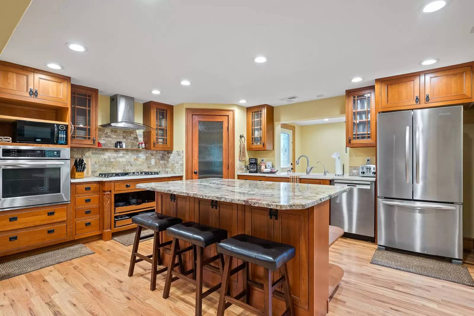 Property Image 6