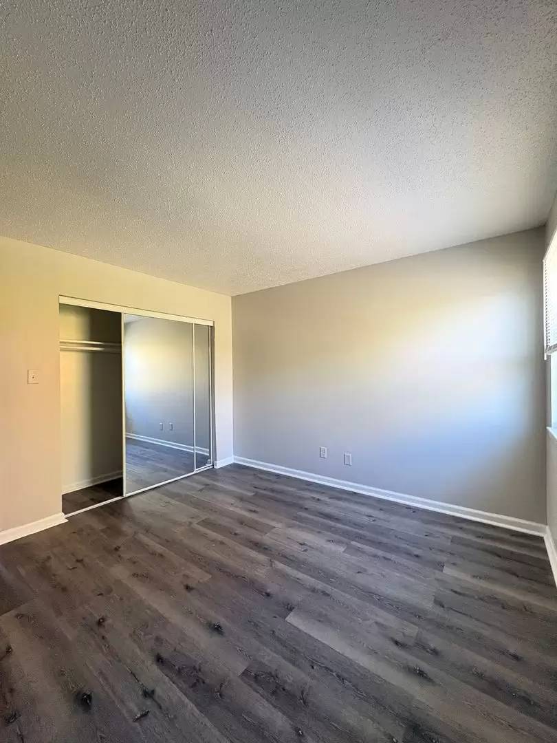 Property Image 102