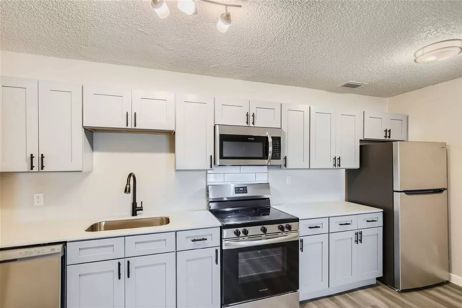 Property Image 72