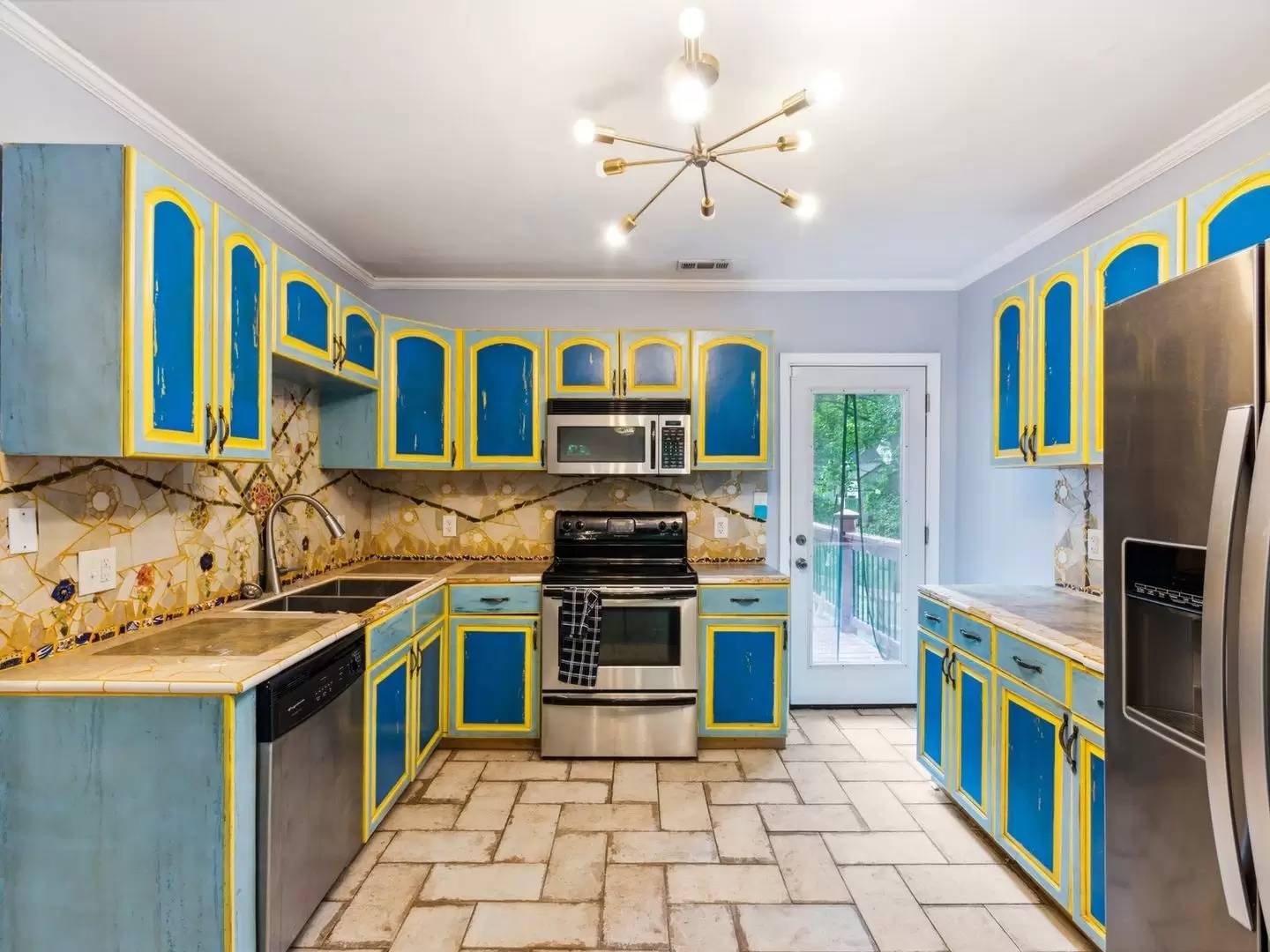 Property Image 6