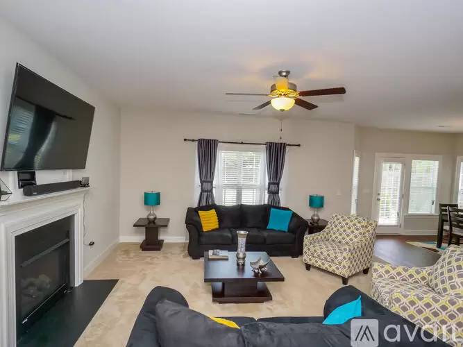 Property Image 6