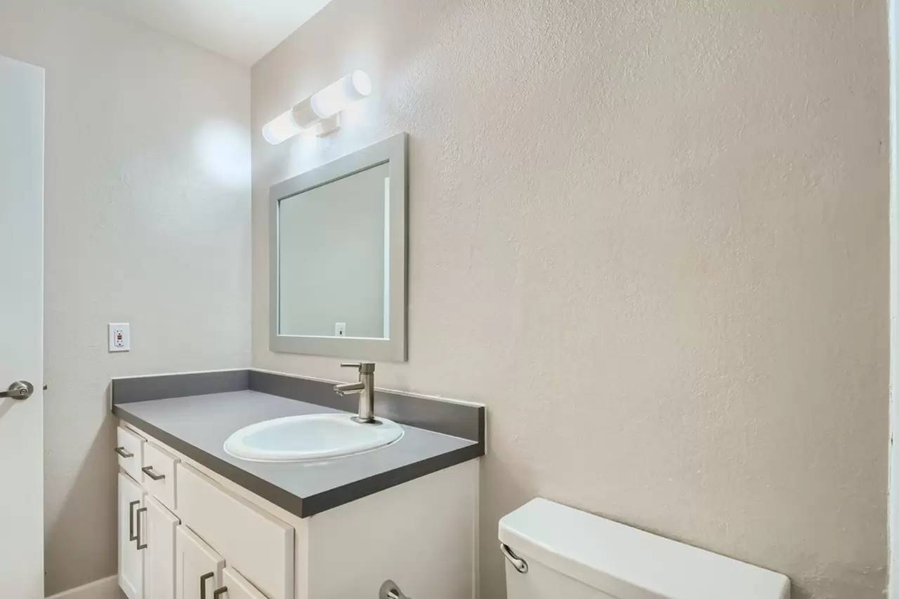 Property Image 64