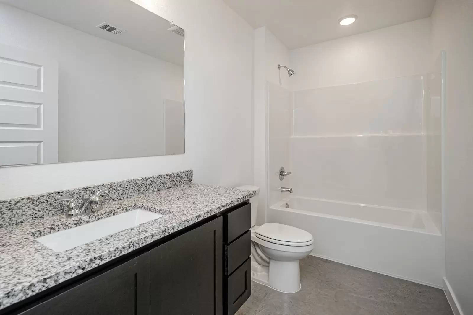 Property Image 101