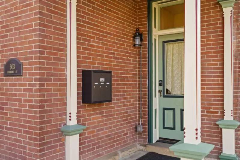 Property Image 6