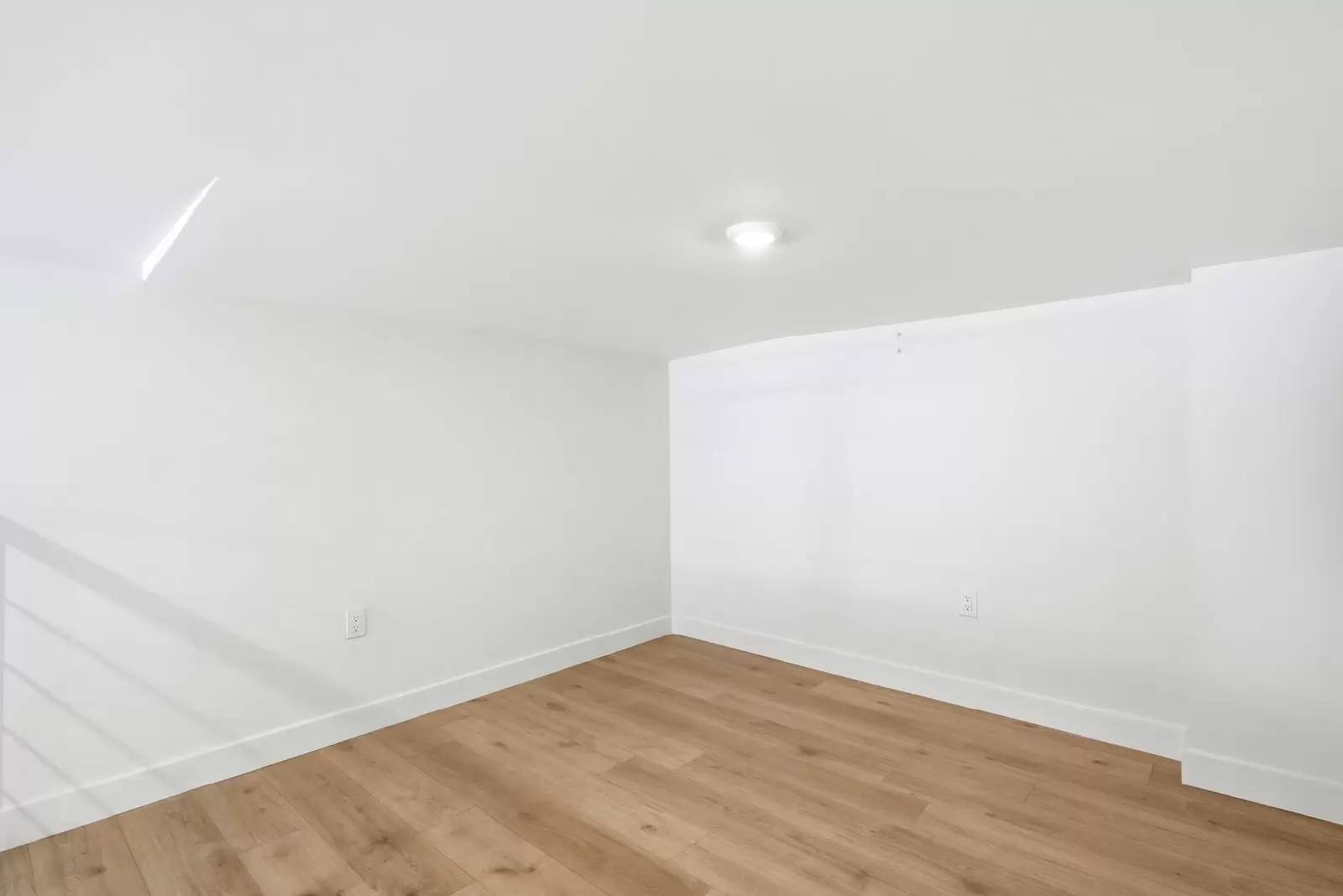 Property Image 81