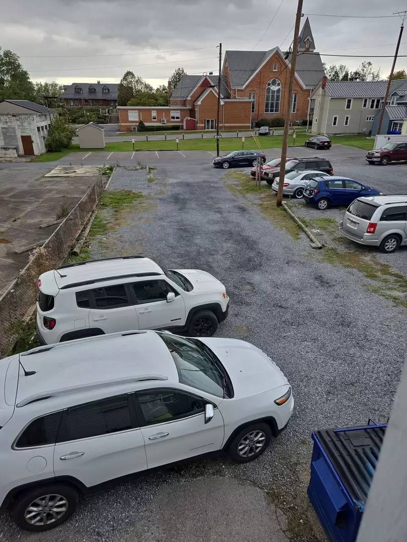 Property Image 4