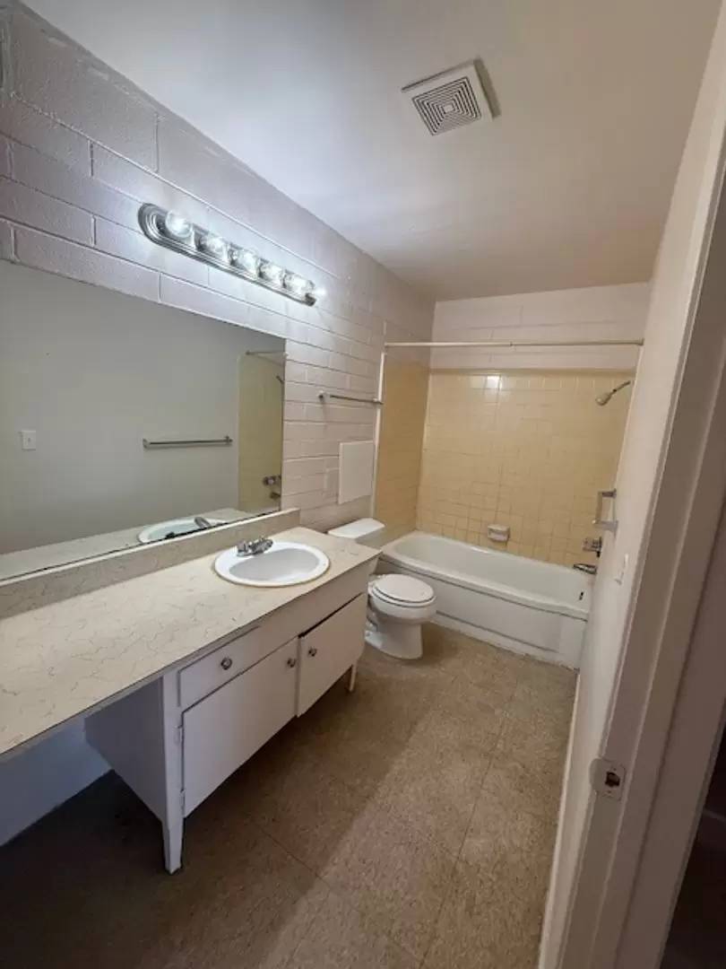 Property Image 78