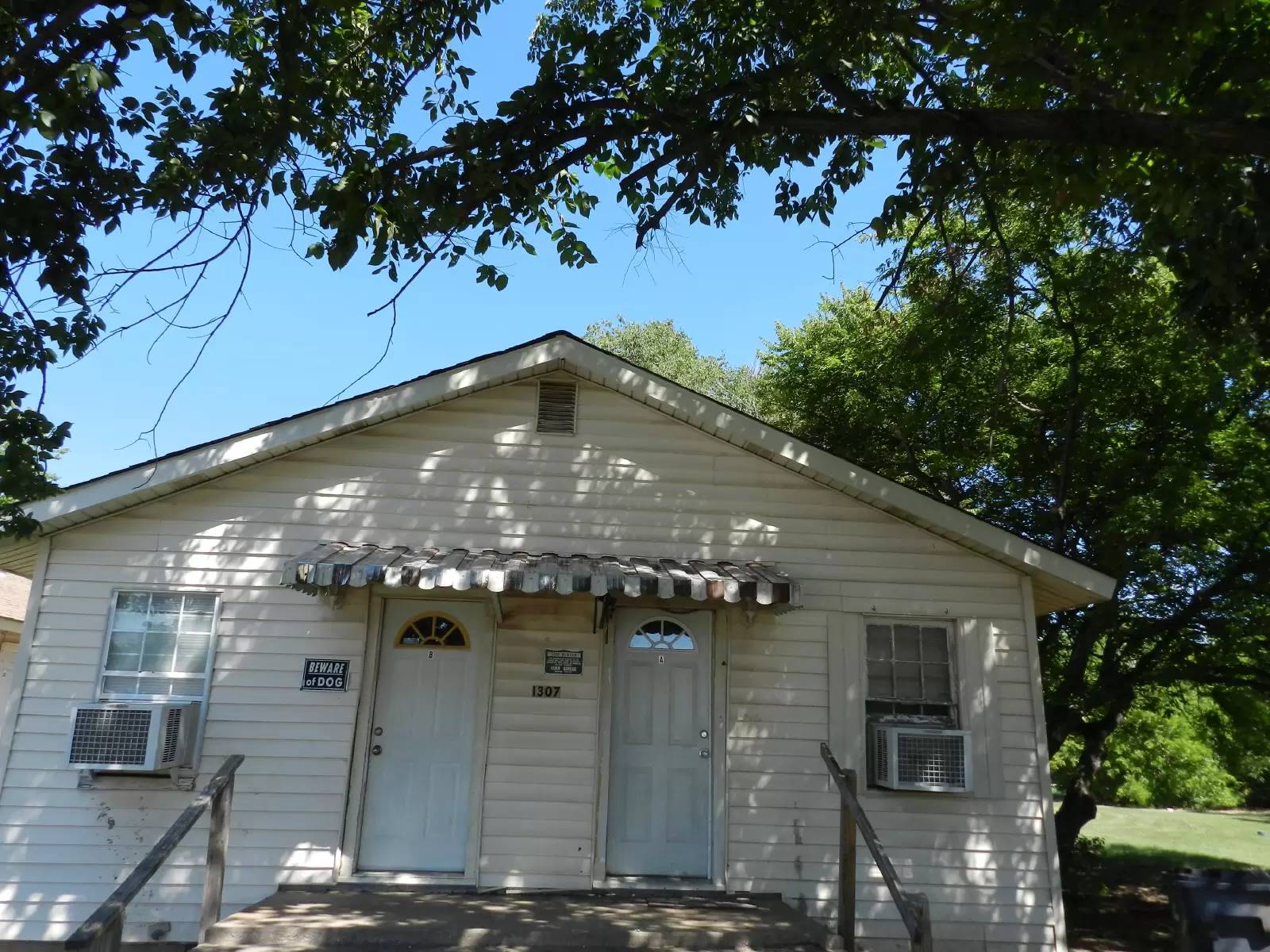Property Image 1
