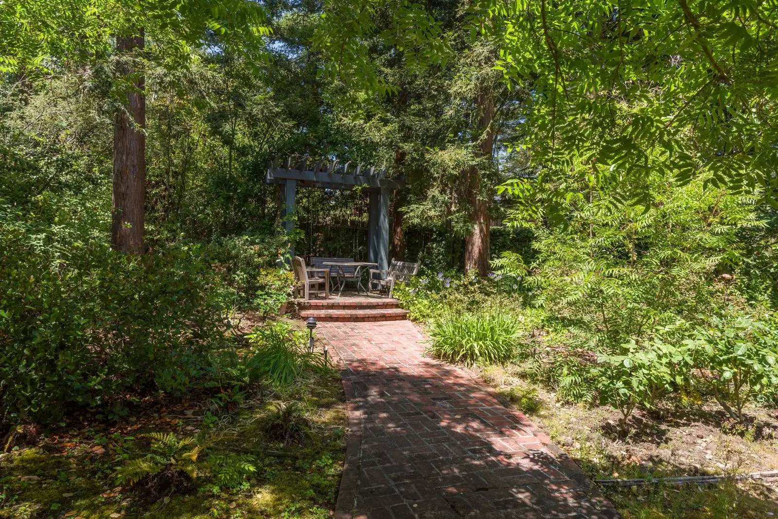 Property Image 33