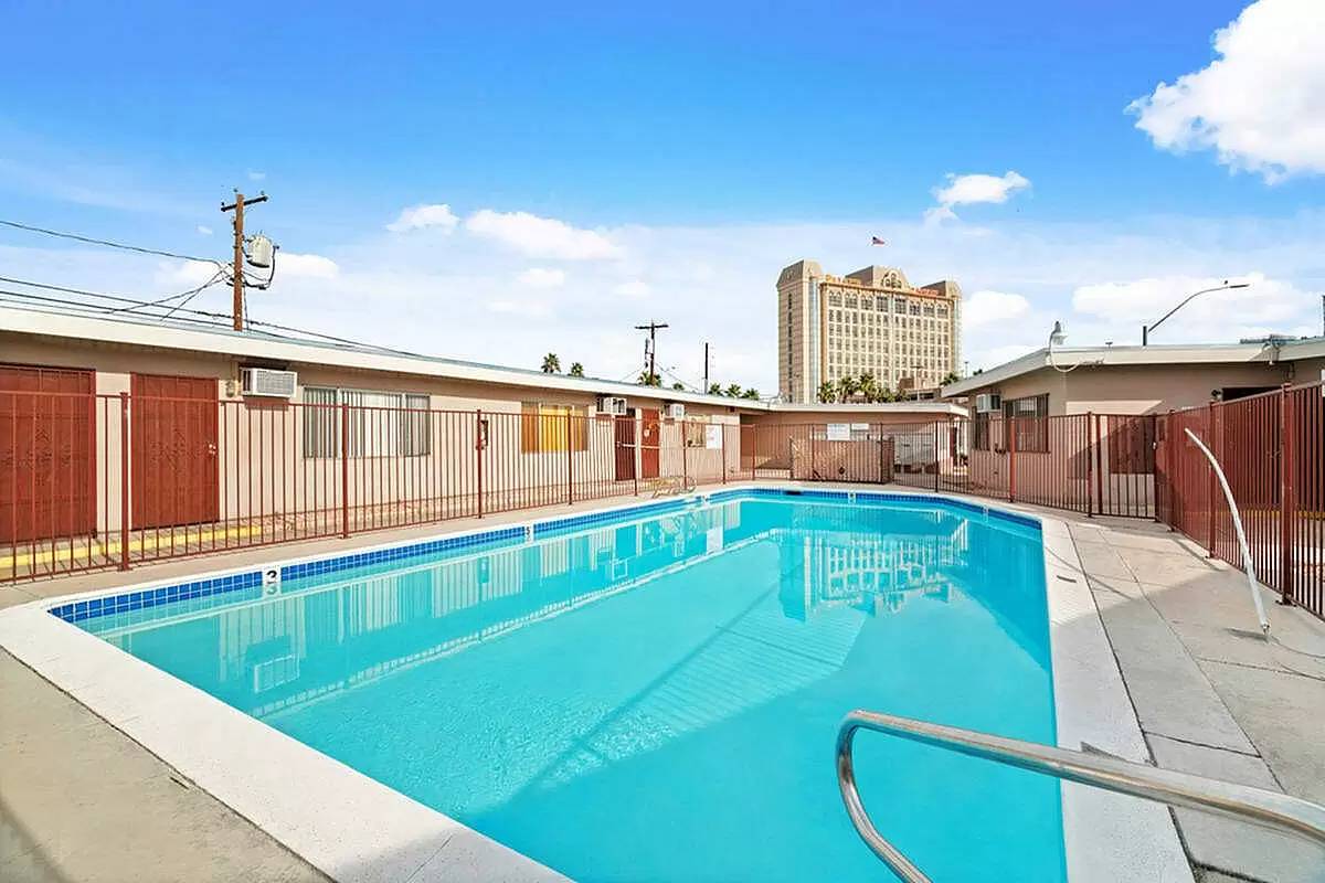 Property Image 4