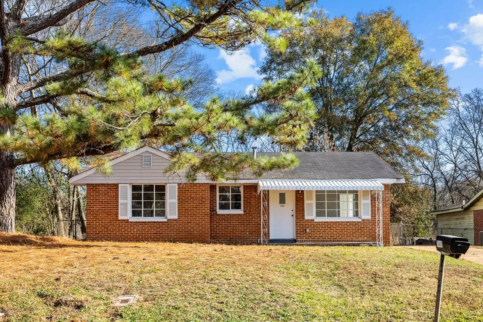 Property Image 1