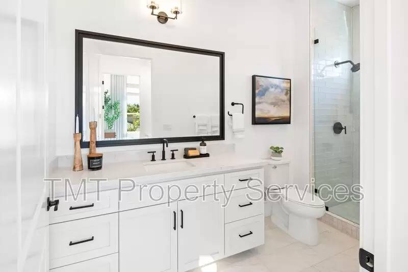 Property Image 82