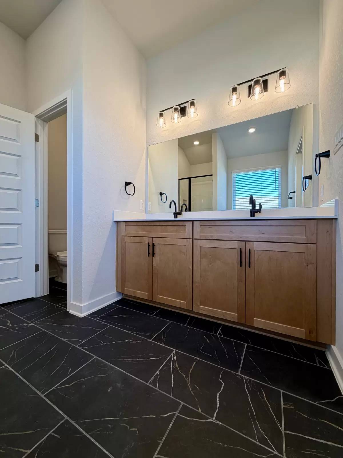 Property Image 82