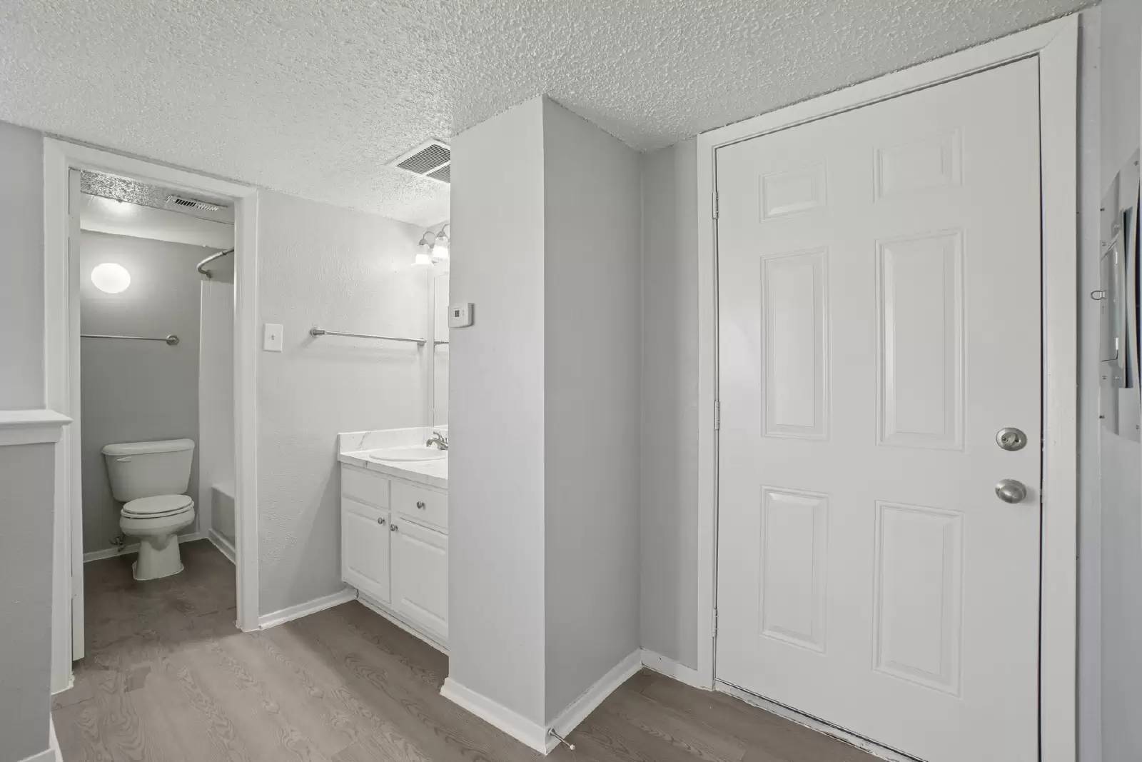 Property Image 116