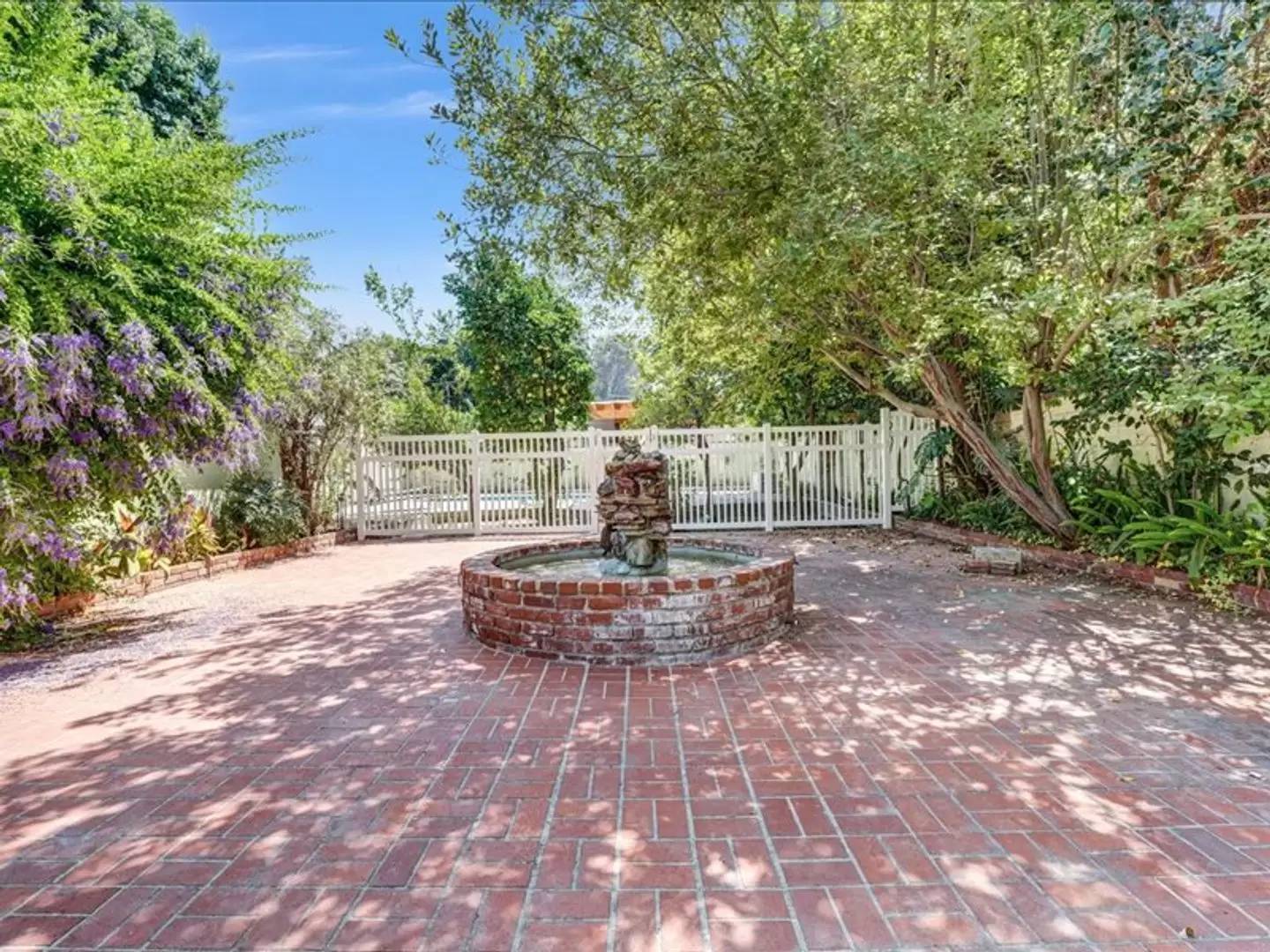Property Image 58