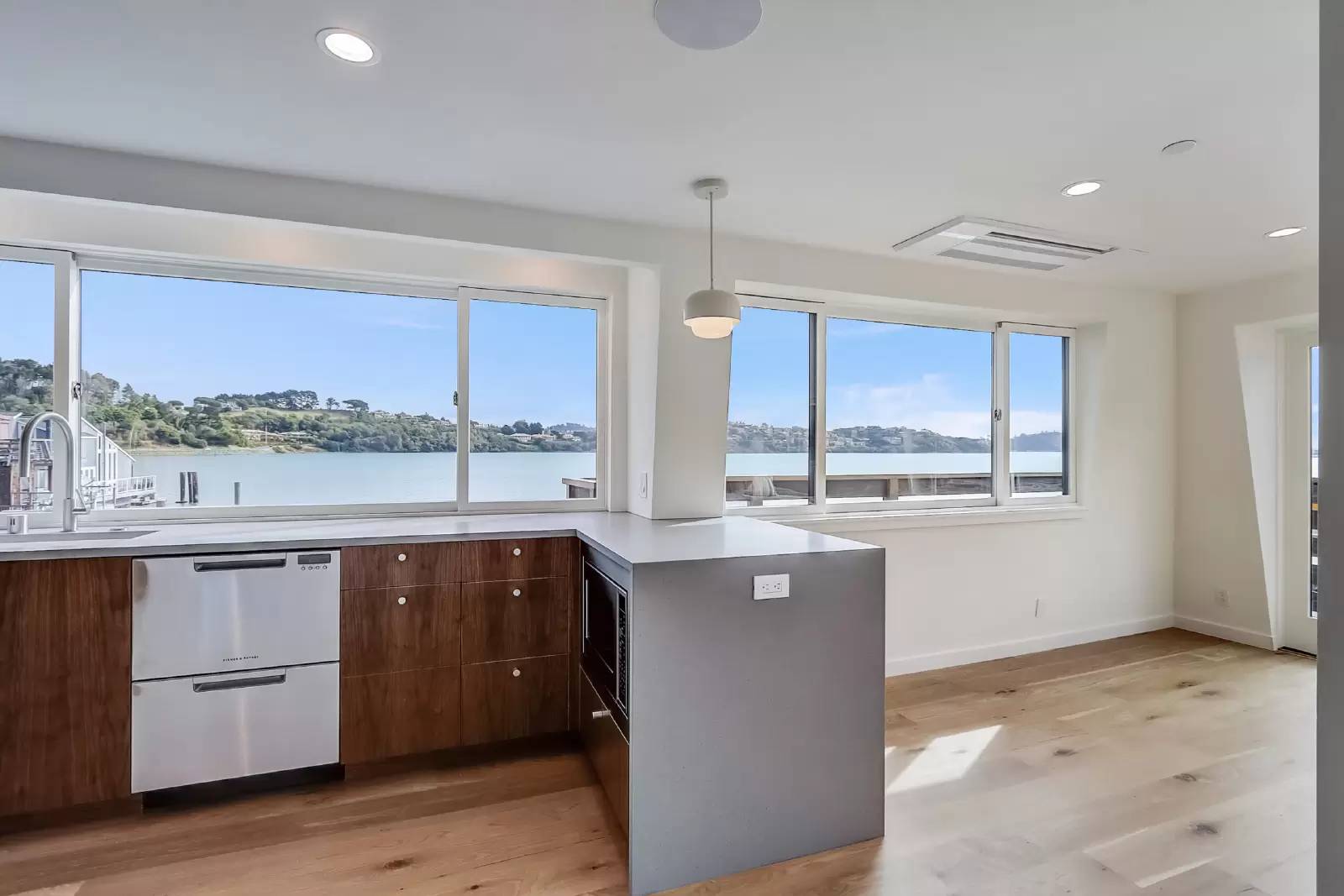 cover background