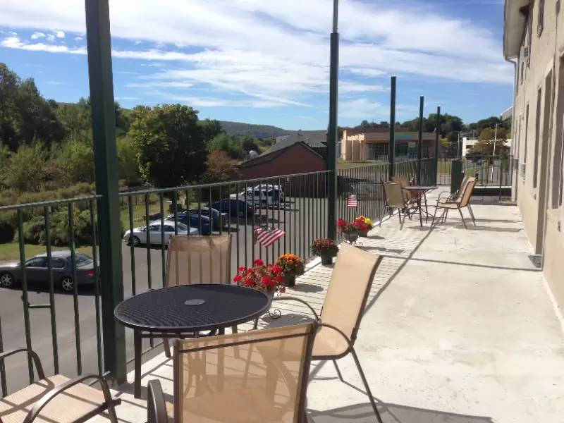 Property Image 12