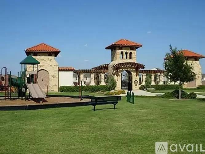 Property Image 4