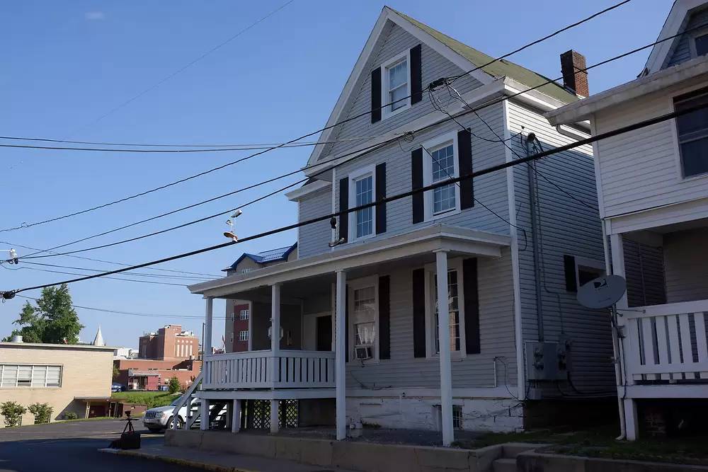 Property Image 1