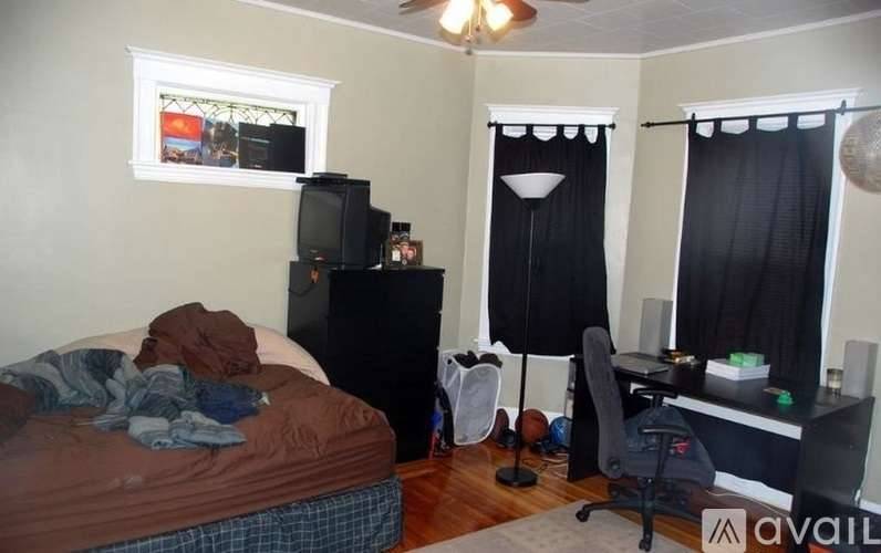 Property Image 6