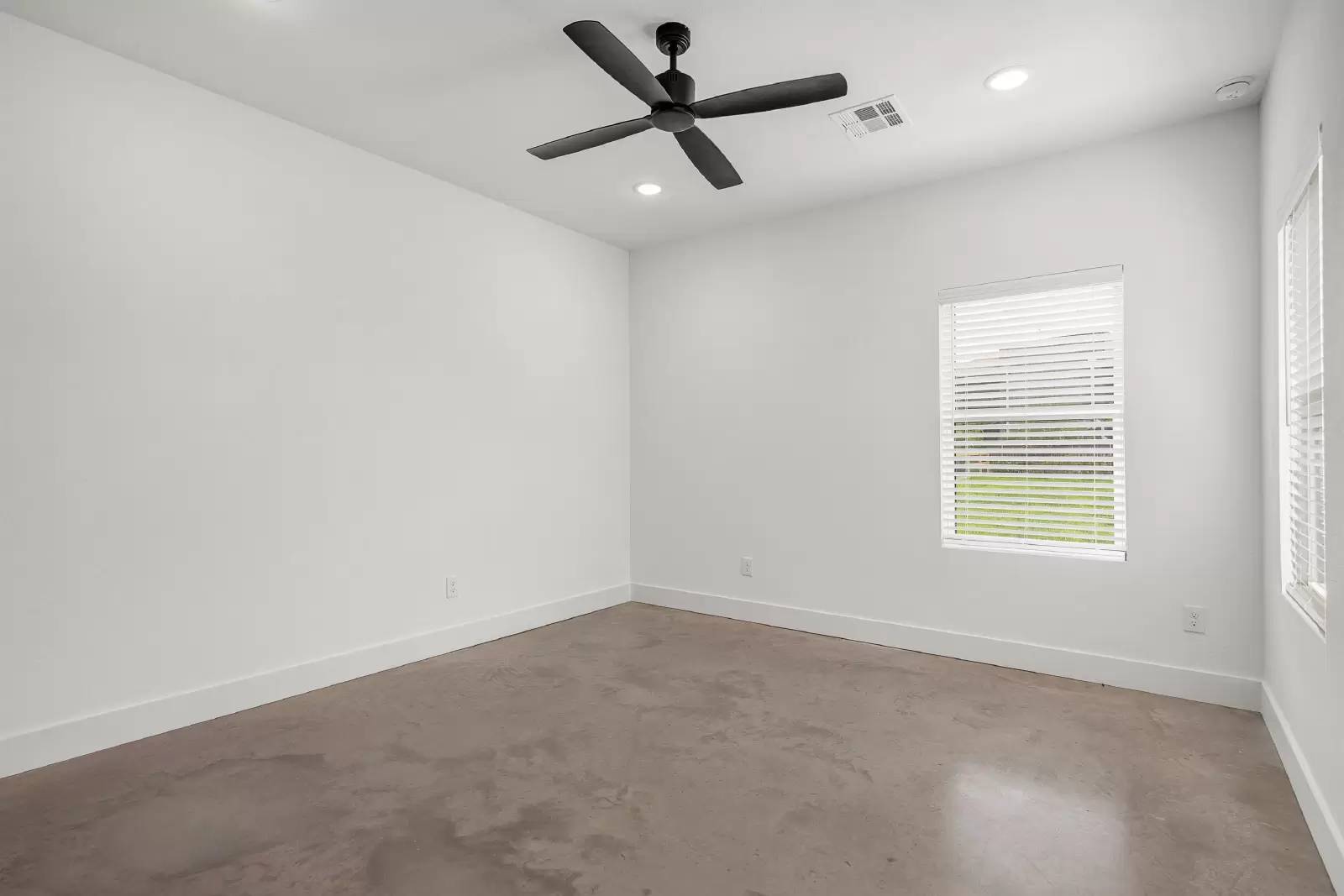 Property Image 58
