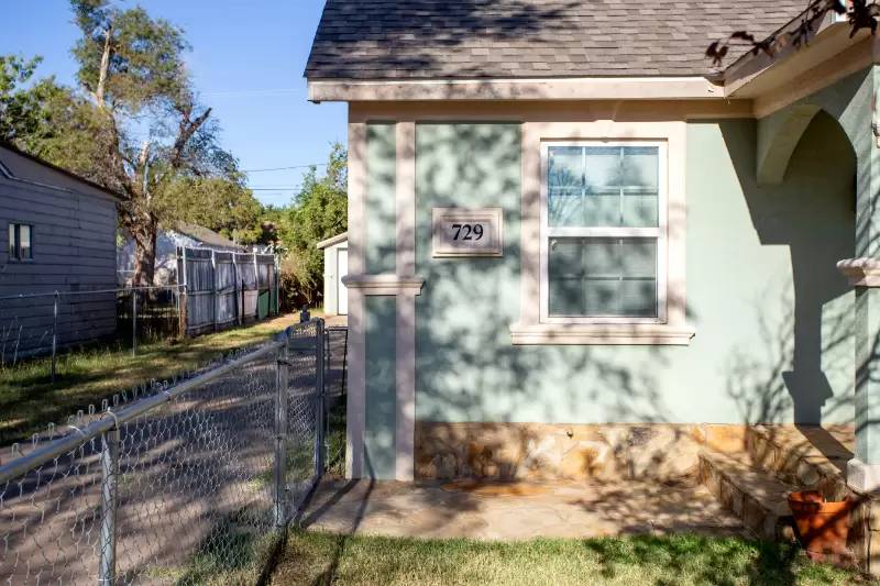 Property Image 4