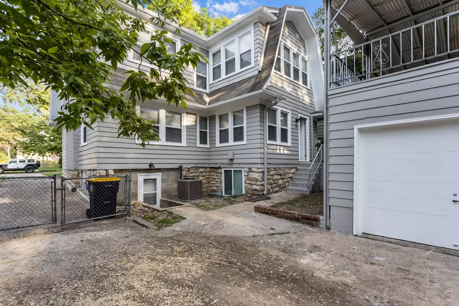 Property Image 39