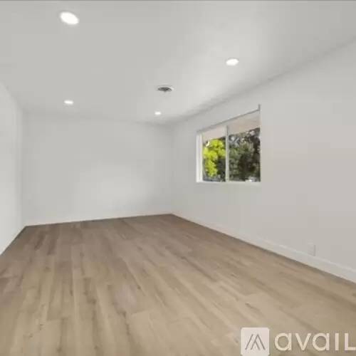 Property Image 79