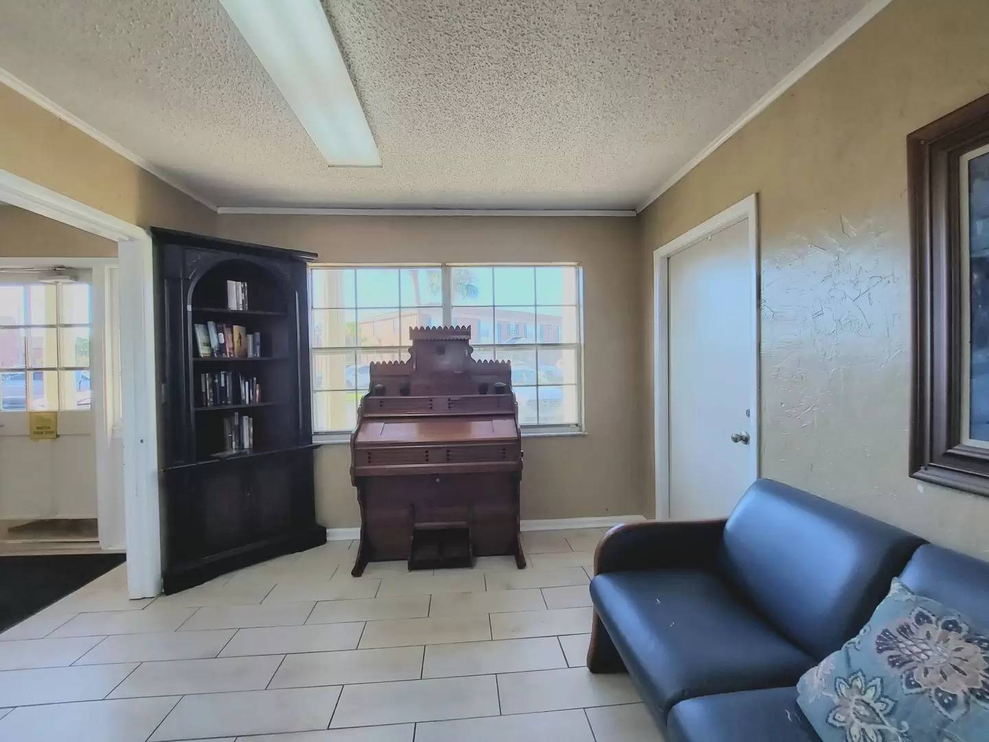 Property Image 25